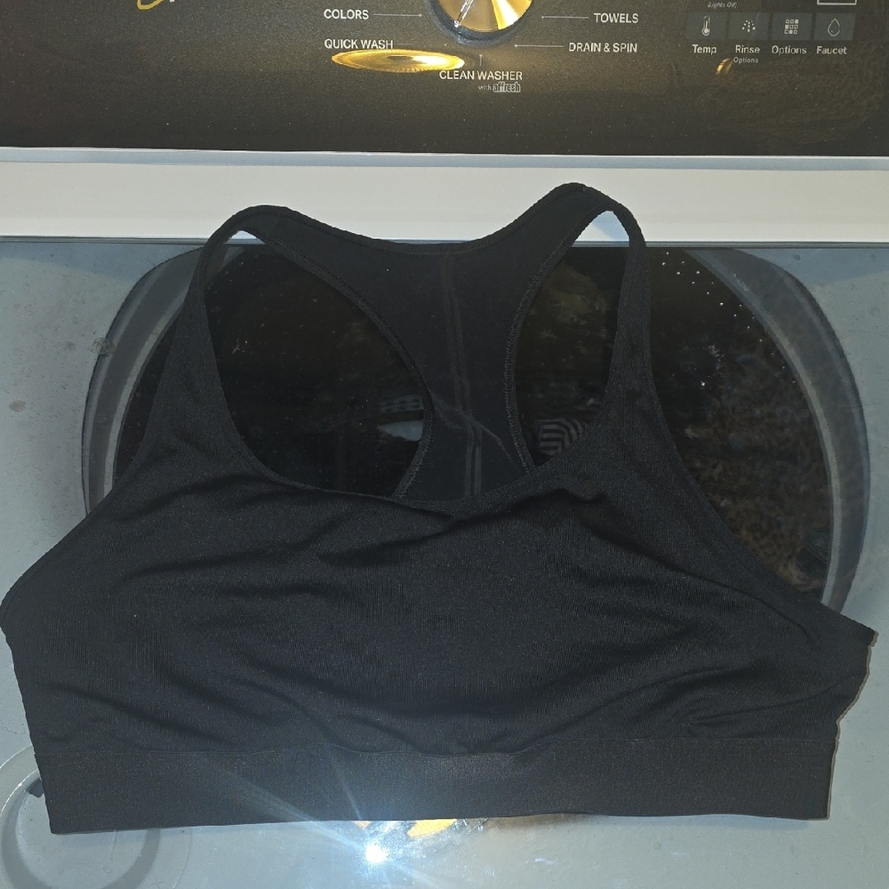 Victoria's Secret Black Sports Bra